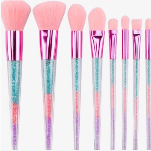 💎 CRYSTAL MAKEUP BRUSH SET 💎 - Picture 3 of 5